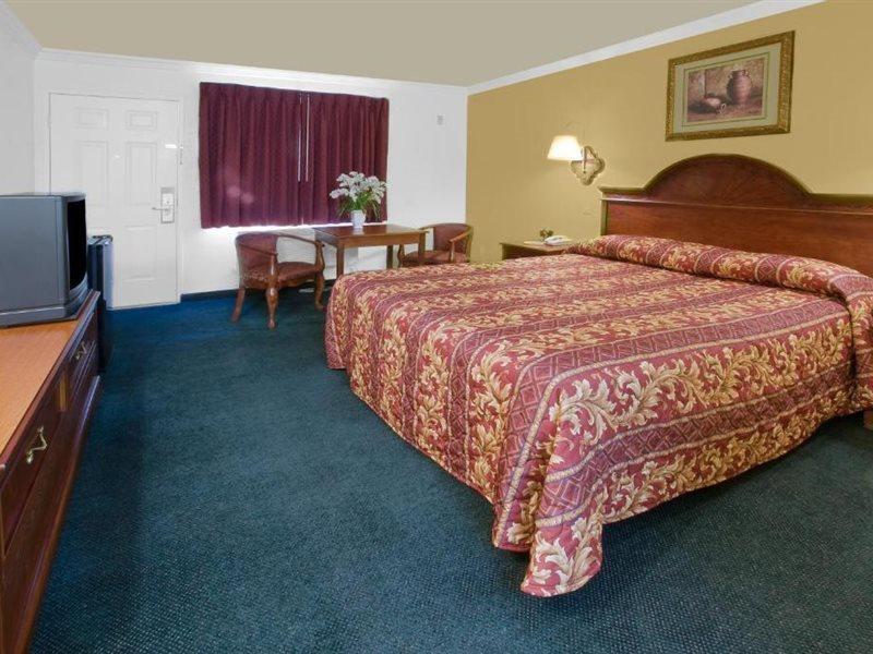 Motel Americas Value Inn-rialto Rialto